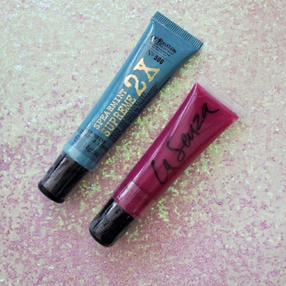 lip glosses - Picture 1 of 1